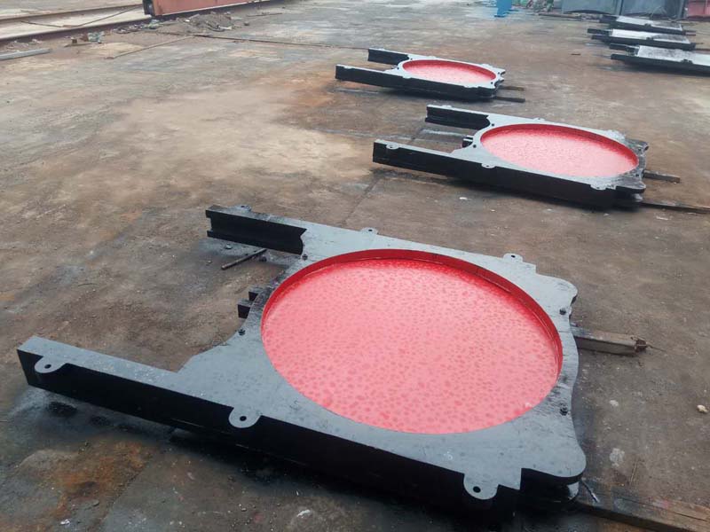 ����բ��ϵ��