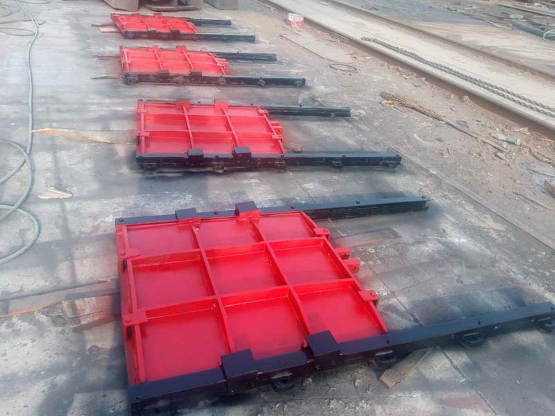 ����բ��