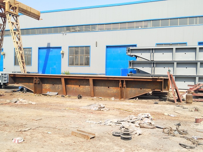 ����բ��