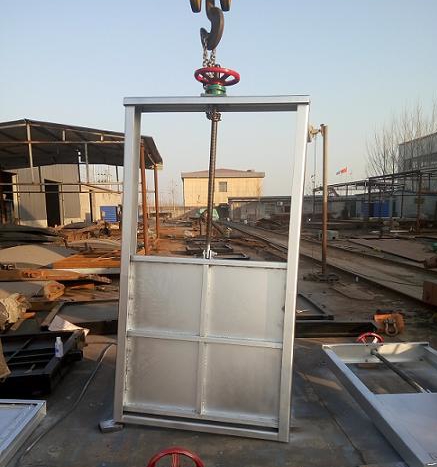 ����բ��