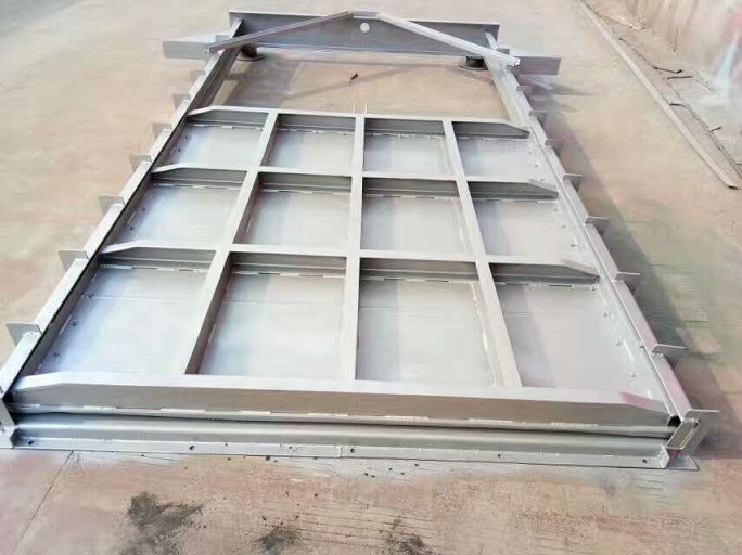 ����բ��