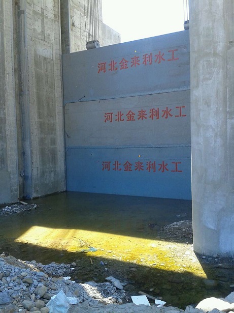 ���̰���